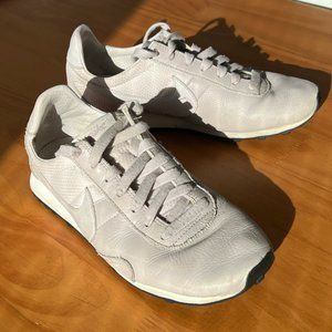 Nike NikeLab WMNS Pre Montreal Racer Venice/Voilet, Size 7.5